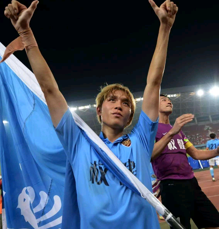 山东泰山队最新消息今天发布会